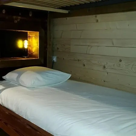 Guest house De La Lignarre